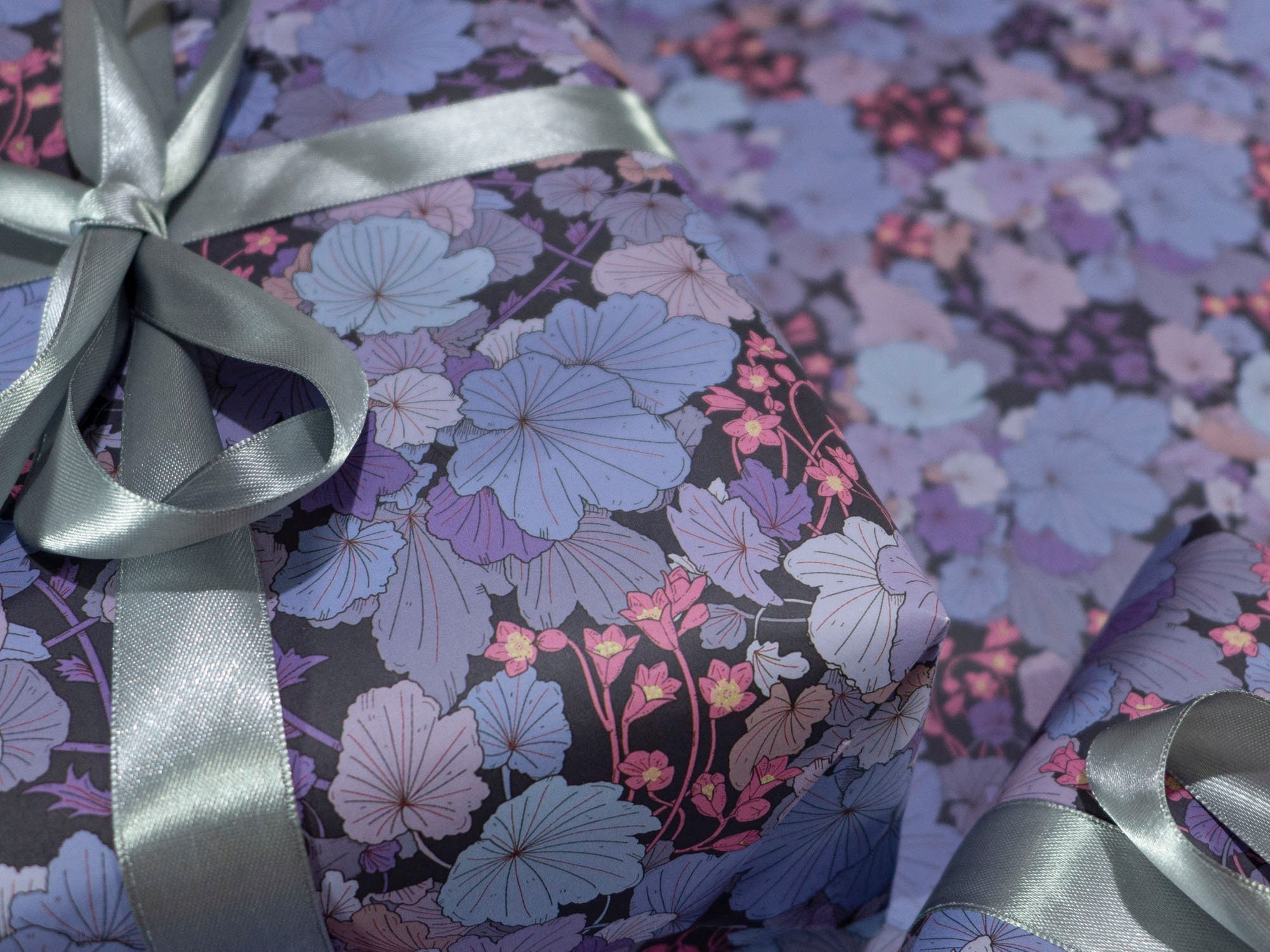 Unique Bargains Flower Wrapping Paper 30ft Floral Bouquet Waterproof  Packaging Cotton for Wedding Party Purple