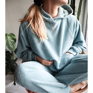 Ready to ship.Green Bamboo Cotton loungewear.Loose fit hoodie.Kangaroo pocket.Oversized sweatshirt.Fluffy hoodie.Bamboo terra sweatshirt. image 2