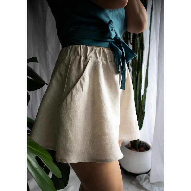 Linen shorts.Linen skirt shorts.Wide leg shorts.Shorts with pockets.Women's shorts.Summer clothing.Linen resort wear.Flared leg shorts. image 4