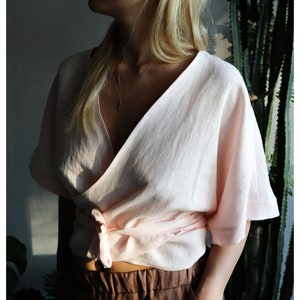 Linen top. Linen wrap top. Linen wrap blouse. Linen kimono top. Linen blouse. Linen wrap crop top. Wrapped top. Wrapped blouse. Linen wear. image 7