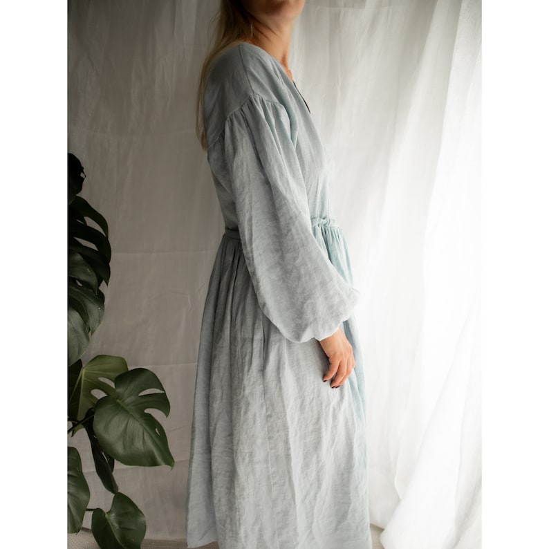Women Peach Solid Loose Fit Maxi Dress