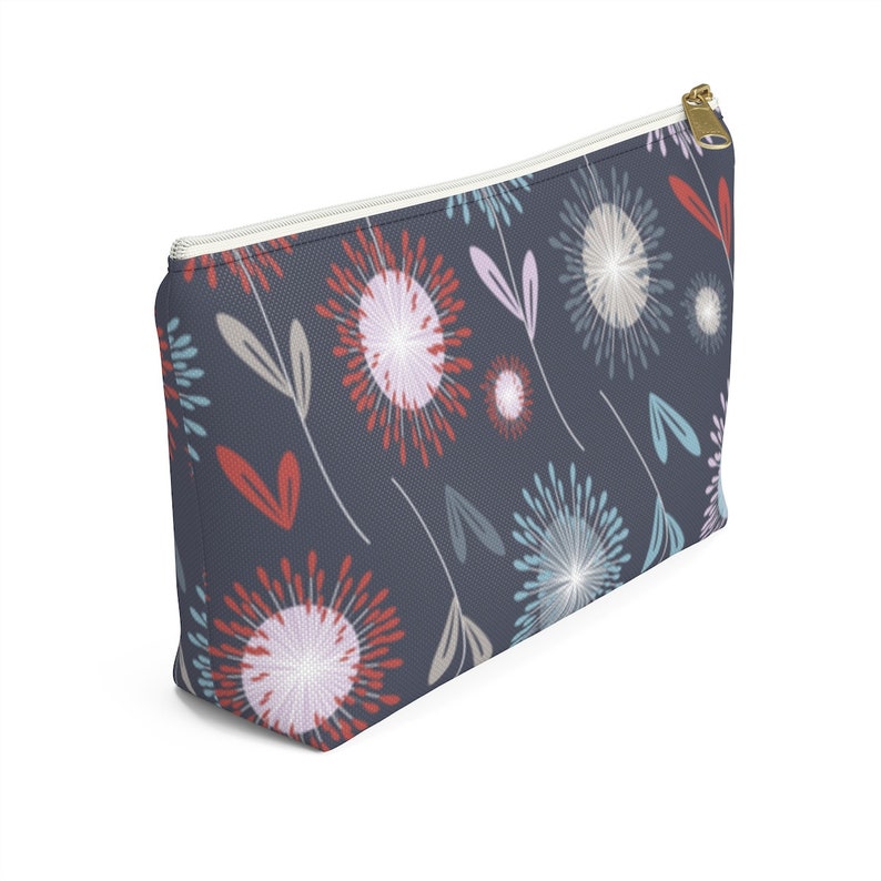 Summer Wishes Accessory Pouch w T-bottom