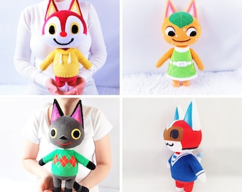 Scultura di peluche a forma di gatto