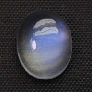 9x7 mm Rainbow Moonstone Blue Flashy Oval Cabochon Flatback ,  Rainbow Moonstone Smooth Loose Gemstone for Jewelry Making June Birthstone