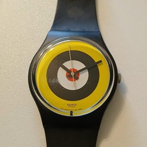 Vintage 1995 Swatch Watch GB174 Target Face Box Papers Swiss Made Rare 33mm Swatch swiss 1995 vintage - Gem main image 2