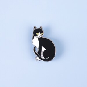 Tuxedo Cat Enamel Pin Black