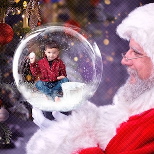 Zauberhafter Weihnachtsmann mit Globus-Digitalhintergrund. Weihnachtsbaum-Hintergrund. Verwenden Sie ein vollständiges Foto oder ein extrahiertes Motiv. Sofortiger Download.