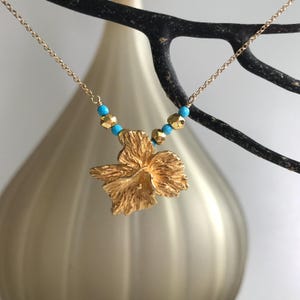 Orchid Flower Necklace, Turquoise necklace, Orchid Pendant, Gold Necklace, Nature Jewelry, Minimalist Earthy Jewelry, Gift for Her