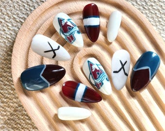 Uñas de hockey: personaliza tu equipo con uñas de gel hechas a mano