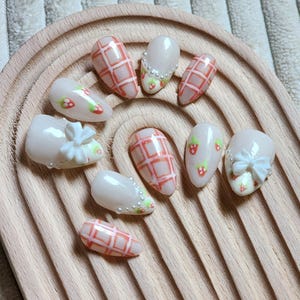 Spring Strawberry | Reusable Gel Press On Nails | Bow | Strawberry | French