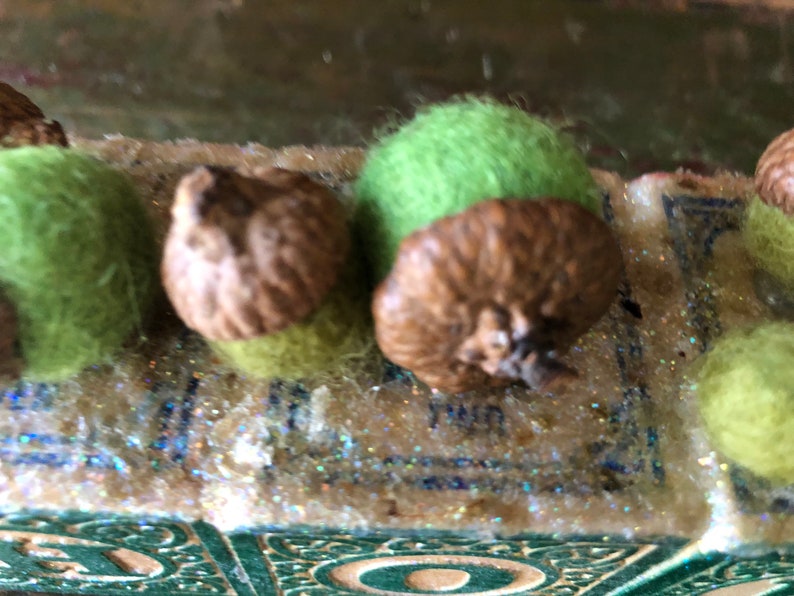 HOPE sign inspirational decoration vintage block art felted acorns.