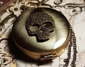Antique Bronze Skull Working Compass - Pirate Nautical Adventurer Skeleton Necklace Pendant Steampunk Vintage Jewelry Accessory Gift for Him