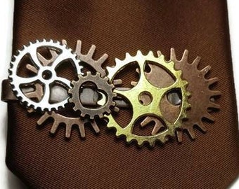 Steampunk Tie Clip - Clockwork Suit Pin Accessory made with Watch Parts - Brass Copper Tone Vintage Retro Mens Victorian Style Gift for Men