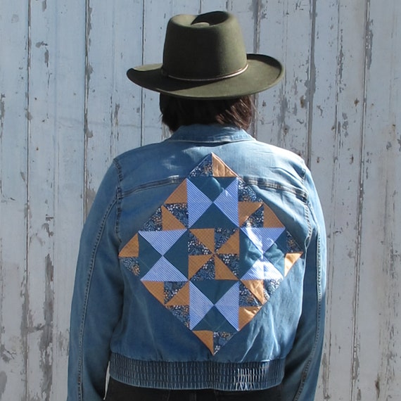 NEW!!! Spinning Star Quilt Block Stretch Denim Jacket - SIZE XL.