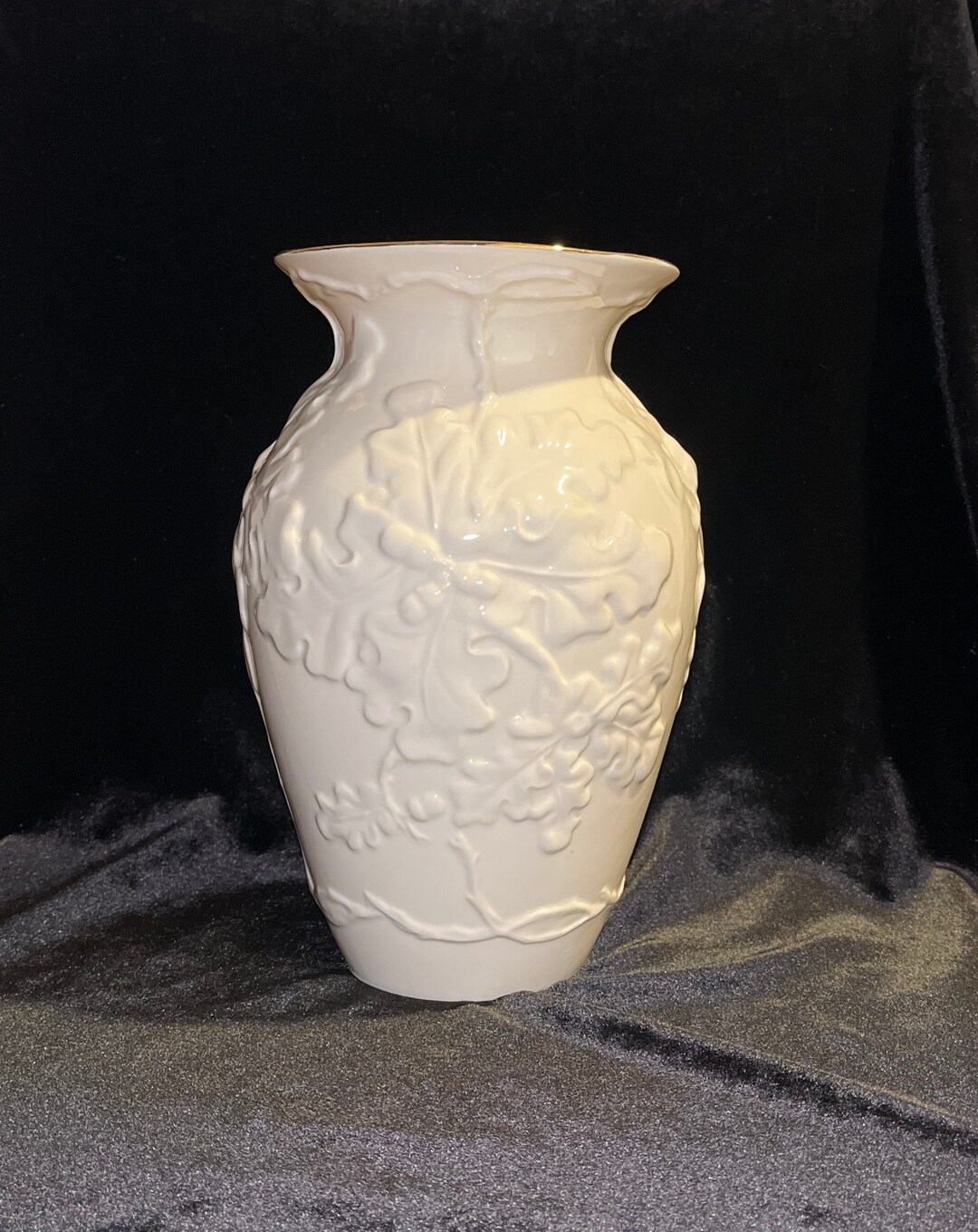 Belleek Oak Leaf Vase 8.5 Tall Porcelain China Vase Etsy