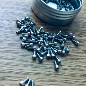 Benchmade Knives BIG-BOY SH Pocket Clip Screws Benchmade Osborne Griptilian Bugout Bailout Freek Boost • 3x Replacement Screws Per Order