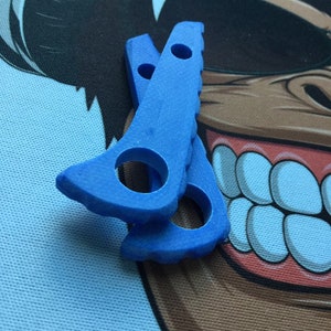 Fits Spyderco  Paramilitary 2 • G-10 Backspacer • Custom Made • Blue