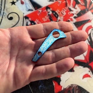 Fits Spyderco Paramilitary 2 • Titanium Backspacer • Custom Made • Anodized Rainbow Custom Spyderco PM2 Paramilitary 2 Spyderco Upgrades