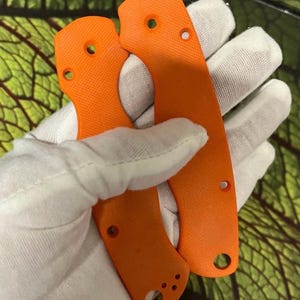 Spyderco Paramilitary 2 カスタム G-10 CNC スケールセットに適合 - 1 セット / オレンジ Spyderco PM2 カスタムナイフスケール