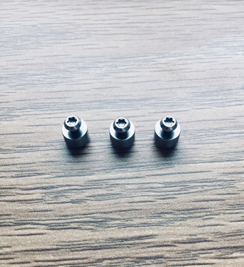Benchmade Models Aerospace Titanium Thumb Stud Model #3