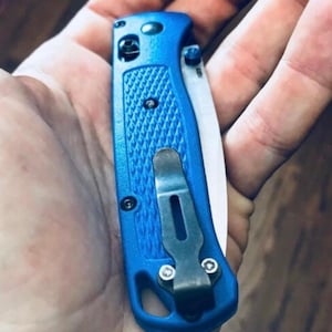 Benchmade Bugout 535 + Mini Bugout BIG-BOY SH Pocket Clip Screws Benchmade Custom Parts • 3x Replacement Screws Per Order Benchmade Knives
