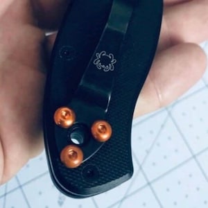 Spyderco Tenacious + Ambitious + Resilience + Persistence • ORANGE Pocket Clip Screws • 3x Pocket Screws Spyderco Custom Pocket Clip Screws