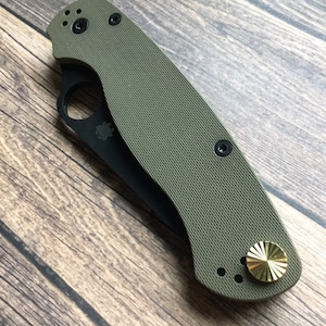 Spyderco Paramilitary 2 • Brass Lanyard Stud • Model B - 1x Lanyard Stud