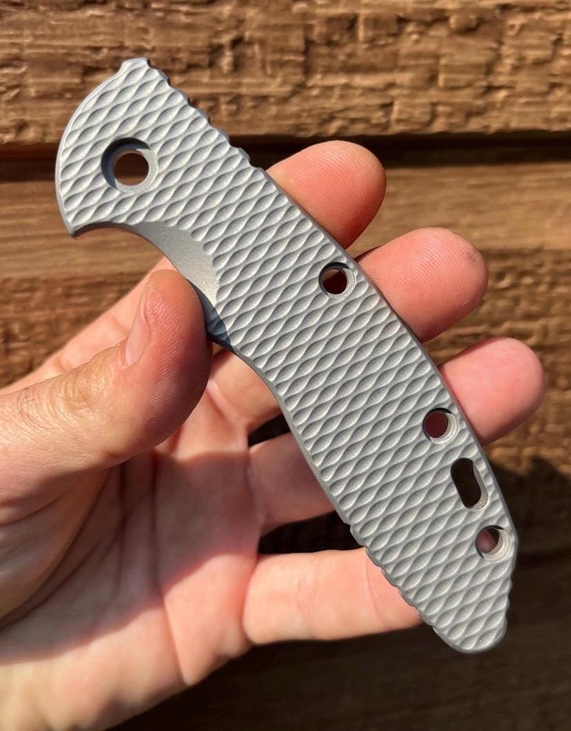Patte De Remplissage Pour Couteau Hinderer XM-18 3.5″ – Matériau Supraconducteur – Fait Main (sans Vis)
