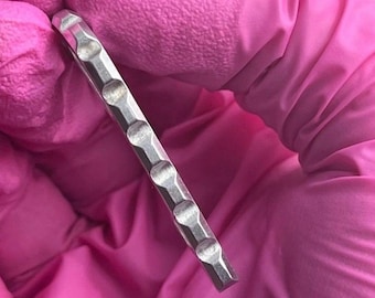 Benchmade Bugout Models Only (Not Mini) Lightweight Ribbed 1x Backspacer / Silver Benchmade Bugout Backspacer Custom Benchmade Knife Parts