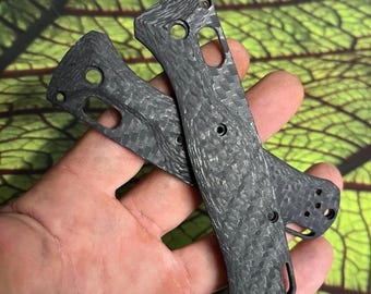 Past op Benchmade Bugout 535-modellen CUSTOM koolstofvezel CNC-weegschaal - één set - gladde afwerking