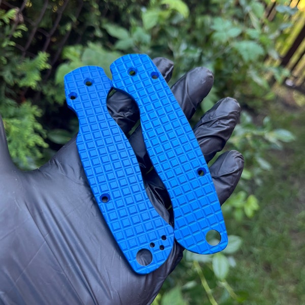 Fits Spyderco Paramilitary 2 CUSTOM Aluminum CNC Scale / SP2#ET - One Set / Anodized Blue