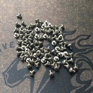 Fits Rick Hinderer Models Replacement Philips Pocket Clip Screws Hinderer XM-18 XM-24 Jurassic Most Rick Hinderer Knives • 2x Screws