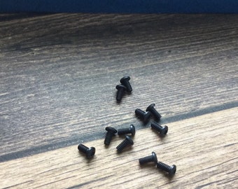 Benchmade Knife Models BLACK TITANIUM TORX Pocket Clip Screws Benchmade Knives Upgrade Benchmade Models Listed (3x Screws Per Order)