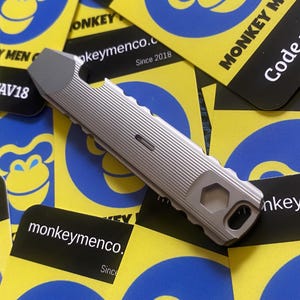 Pry Bar Tool  / Solid Titanium / Heavy Duty Construction / Lanyard Hole / Bottle Opener + Hex Drive / 1x Bar Per Order