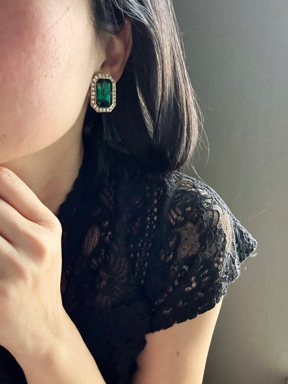 Vintage Green Emerald Clip On Earrings