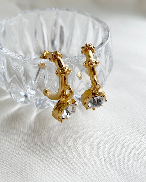 Vintage Gold Toned Rhinestone Drop Earrings - image 3