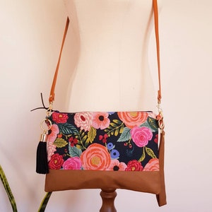 Mini Quilted Round Handbag, Polka Dot Print Crossbody Bag, Fashion