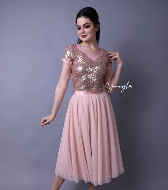 rose gold top outfit