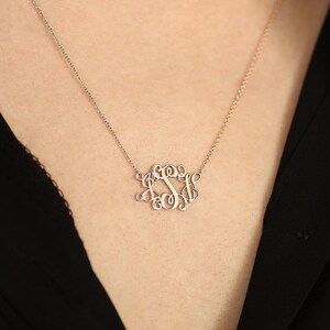 Monogramm Halskette, personalisierte Name Halskette, Name Halskette, Initial Halskette, Monogramm Anhänger, Gold Name Halskette, Monogramm Namen Halskette