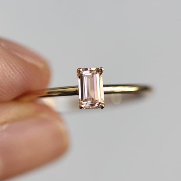 Morganite Solitaire Ring, Baguette Morganite Ring, 14K Solid Gold Ring, Morganite Solitaire Ring, Minimalist Ring, Gifts for Her