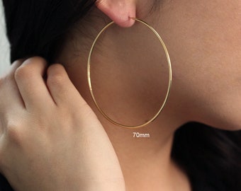 14K Solid Gold Hoop Earrings / Hoop Earrings / 20mm 25mm 45mm 50mm 60mm 70mm Hoops / Shiny Gold Hoops / Simple Gold Hoop Earrings / For Pair