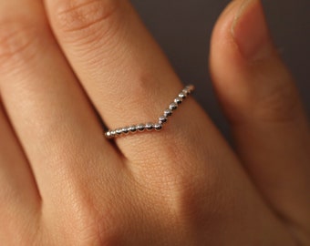 Chevron Ring, Beaded Chevron Ring, 14K Gold Beads Ring, 14K Gold Guard Ring, Minimalist Ring, Stacking Ring, Layering Ring, Stackable Ring