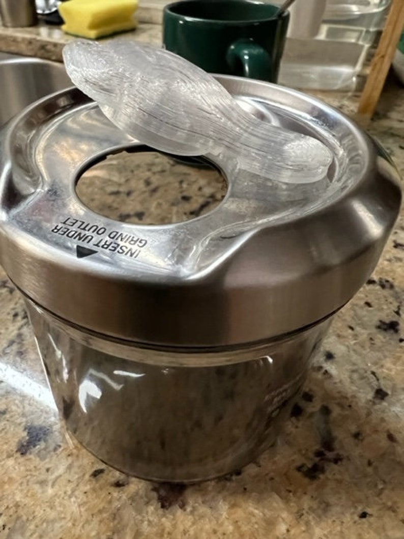 Breville Bean Hopper Lid - Thumbnail 3