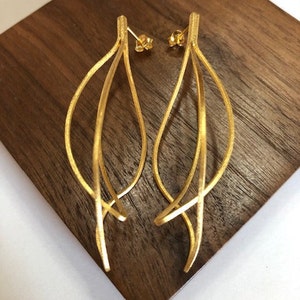 Edison 18k Gold Earrings | Statement Earrings | Dangle Earring | Gold Earrings | Gifts for Her | Trendy Jewelry | Unique Jewelry | Gold
