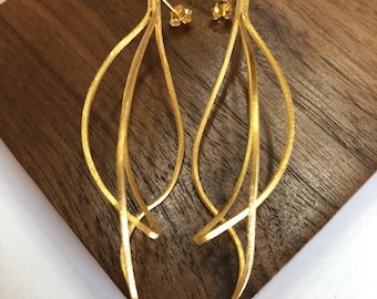 Edison 18k Gold Earrings | Statement Earrings | Dangle Earring | Gold Earrings | Gifts for Her | Trendy Jewelry | Unique Jewelry | Gold