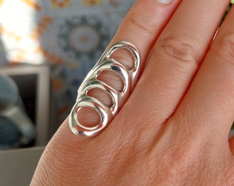 Chevalier Ring, Ring for Pinky Finger, Full Finger Ring, Chunky Silver Ring, Statement Ring, Silver Oval Ring, Long Silver Ring