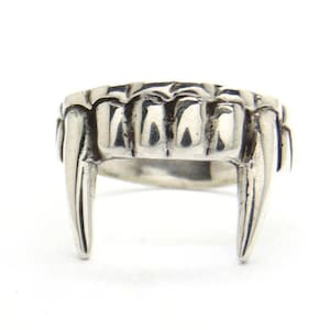 Vampire Ring, Dracula Ring, Vampire Teeth Ring, Silver Teeth Ring, Wolf Ring, Sterling Silver, Gothic Ring, Men&#39;s Gothic Ring, Unique Ring