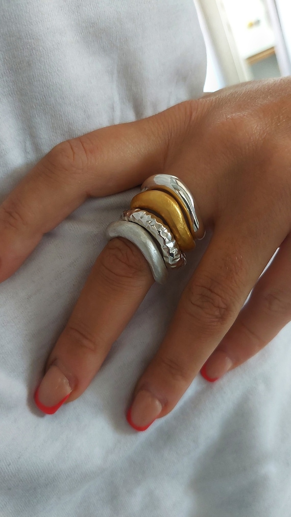 Ellani Jewellery wave stacker ring. Ellani Jewellery wave stacker ring.