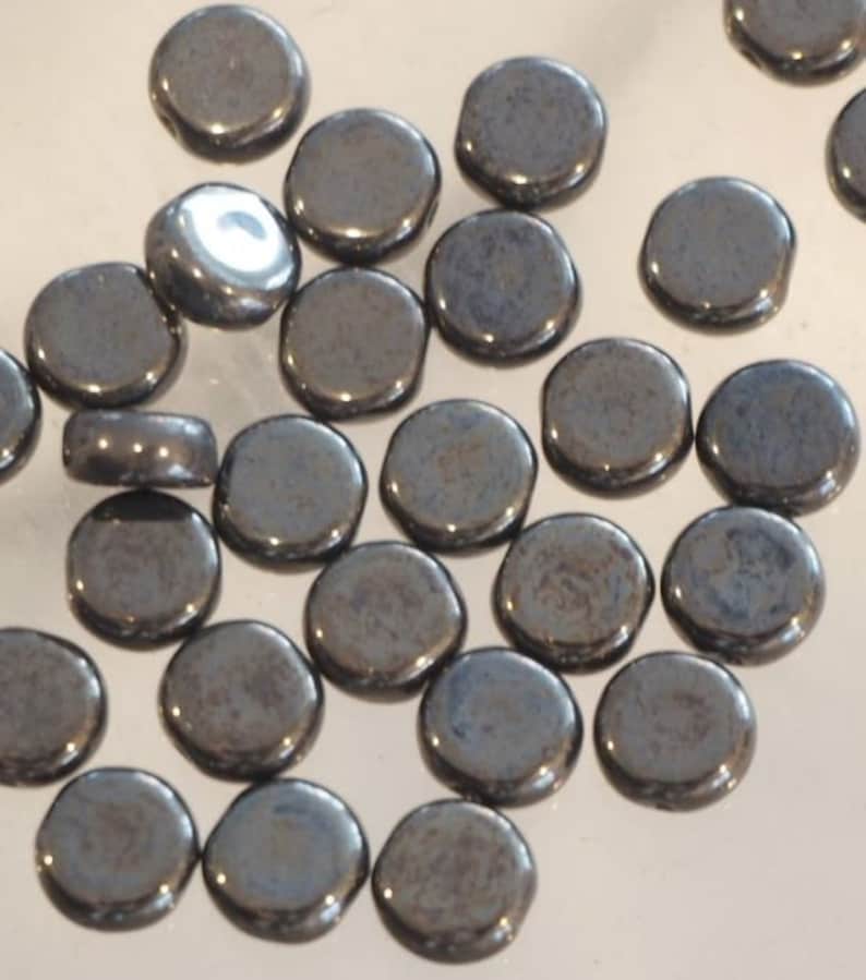 41663 8mm Hemilike Disc Bead