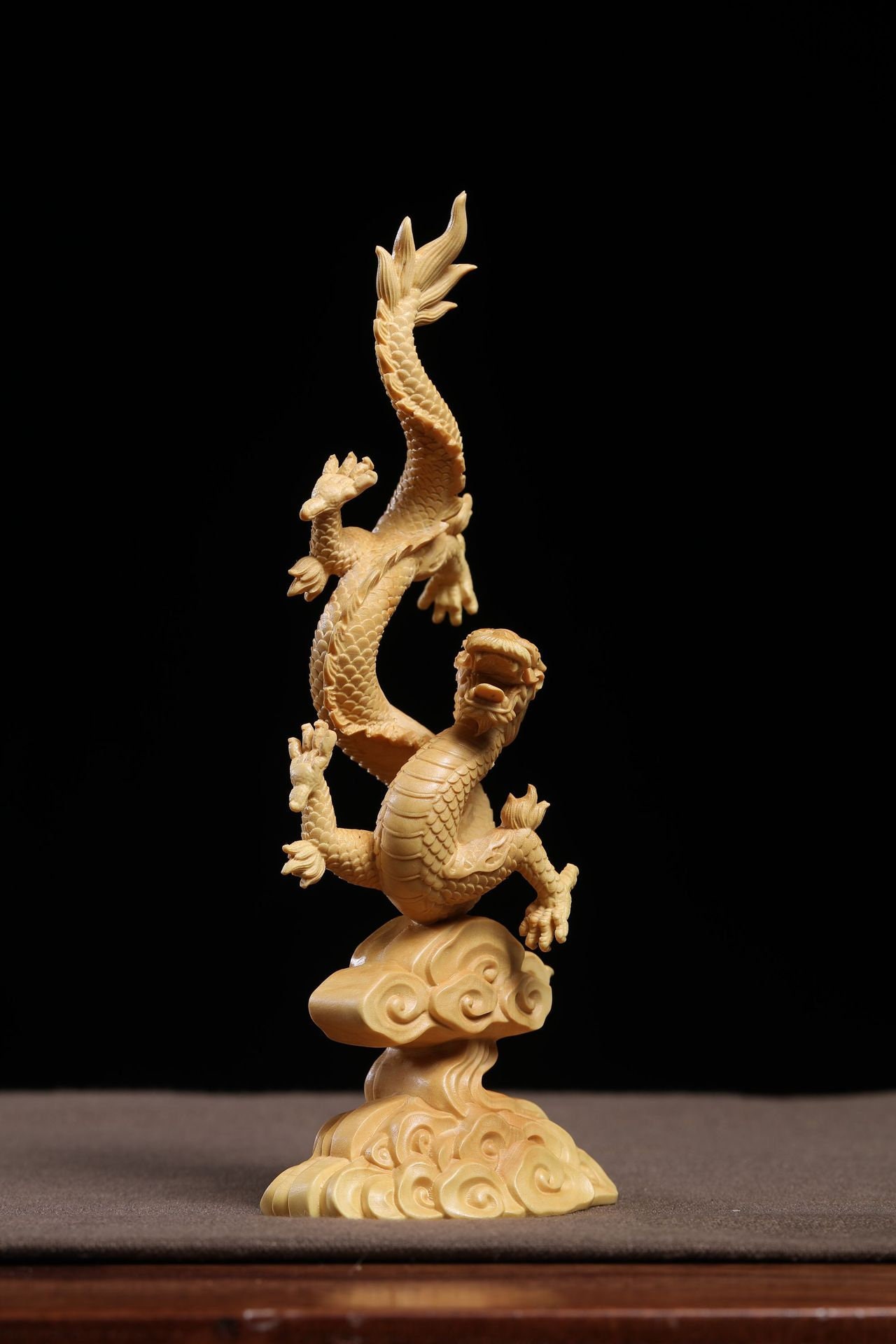 thumbnail image 2 of 26.5cm Chinese Camphor Wood Hand Carved Dragon Statue Wall Sculpture Plate Decor - Vintage Original 2 of 6